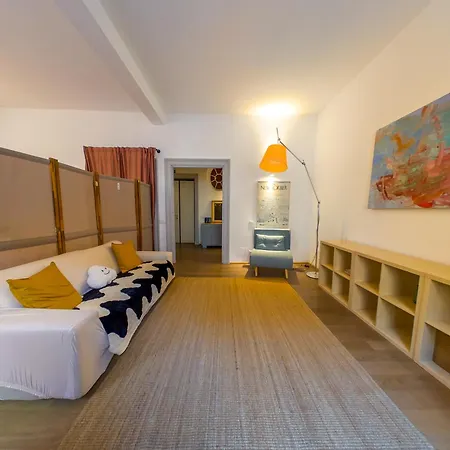Pop In The Heart Of Trastevere 4 Guests Apartment *