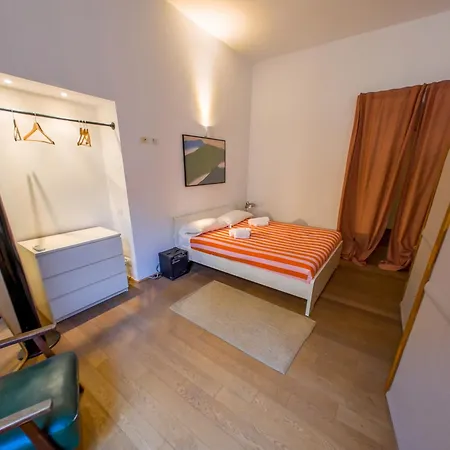 Pop In The Heart Of Trastevere 4 Guests Apartment Rome