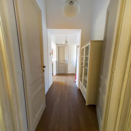 Pop In The Heart Of Trastevere 4 Guests