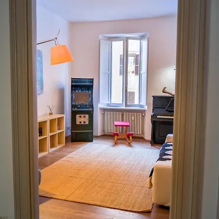 Apartment Pop In The Heart Of Trastevere 4 Guests Rom